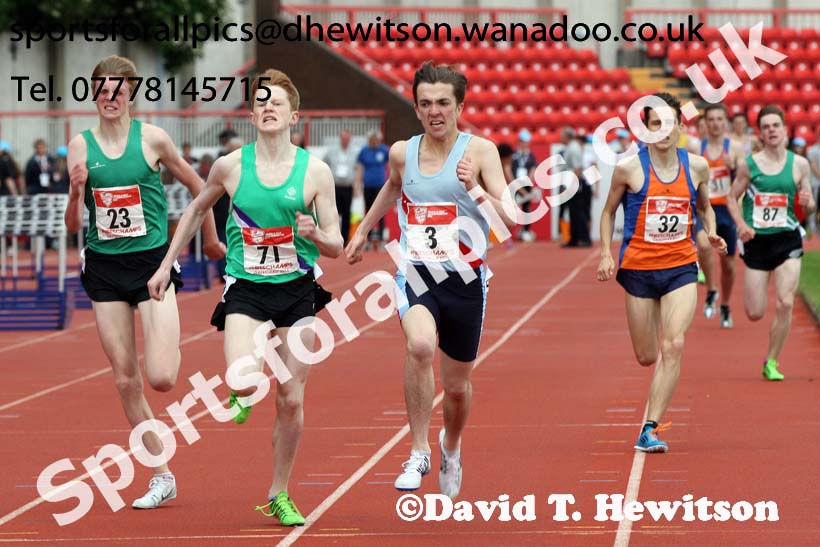 Senior boys 1500 metres hurdles, English Schools Track and Field. Photo: David T. Hewitson/Sports for All Pics